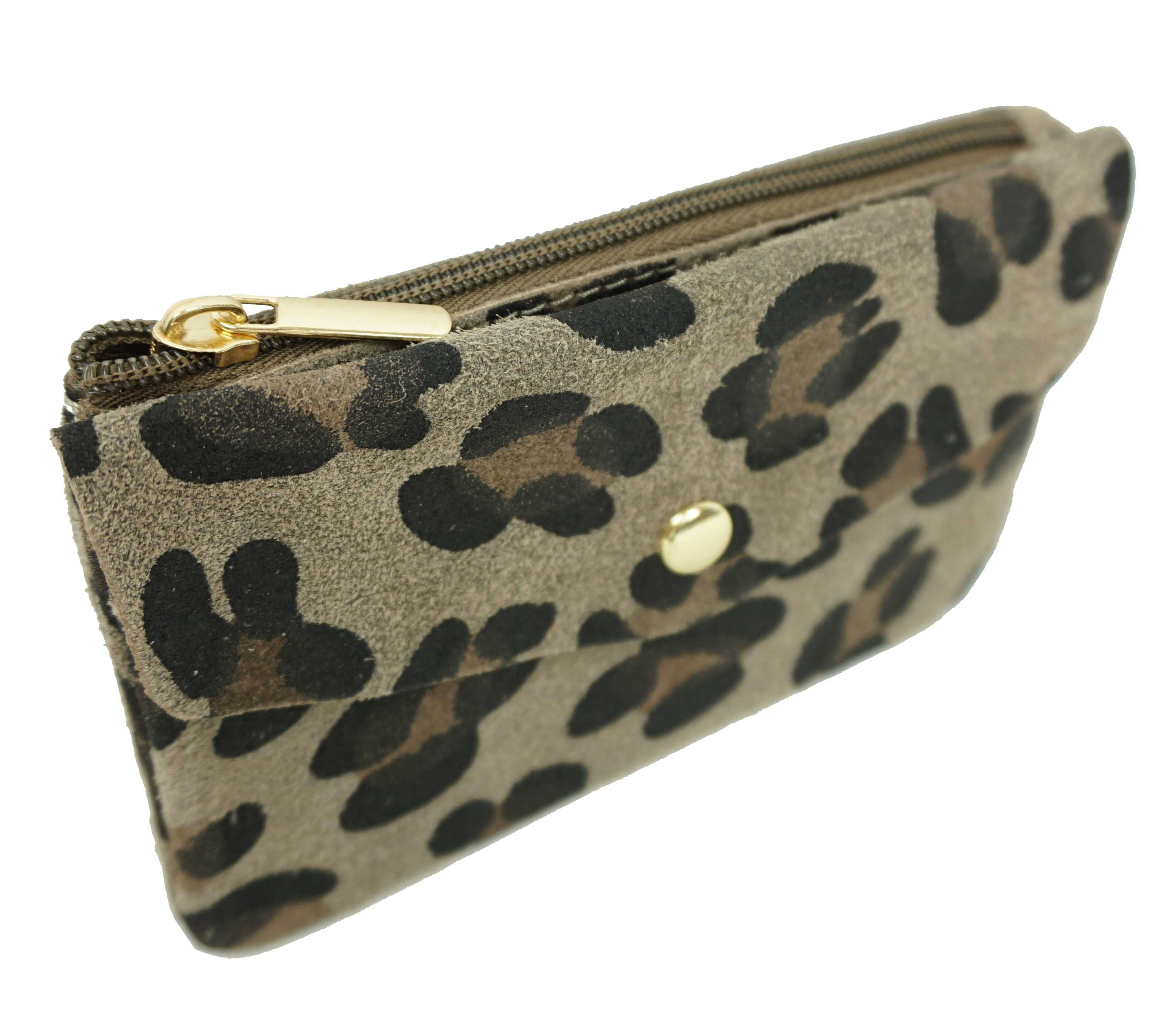 Porte-monnaie léopard.