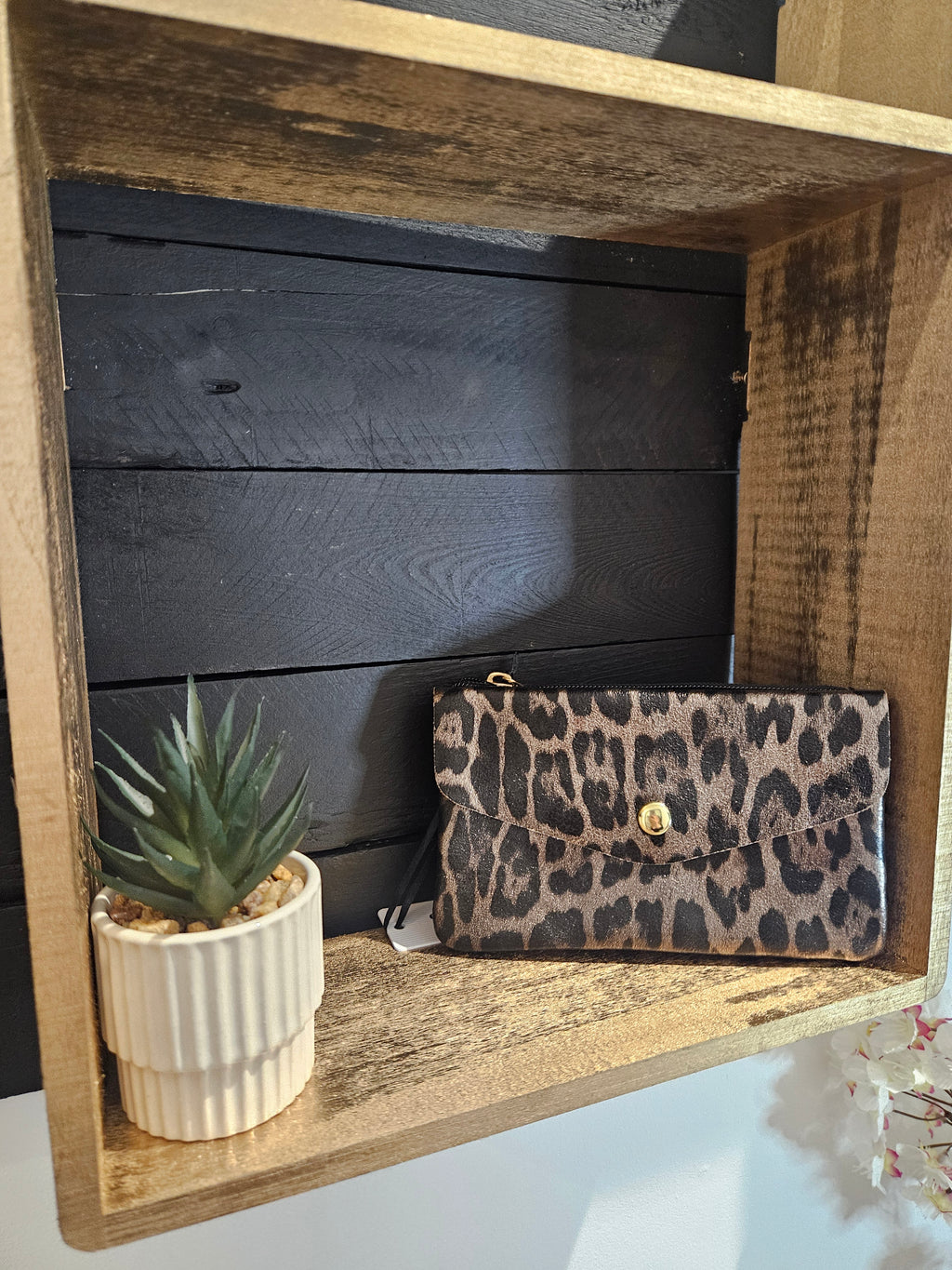 Porte-monnaie léopard.